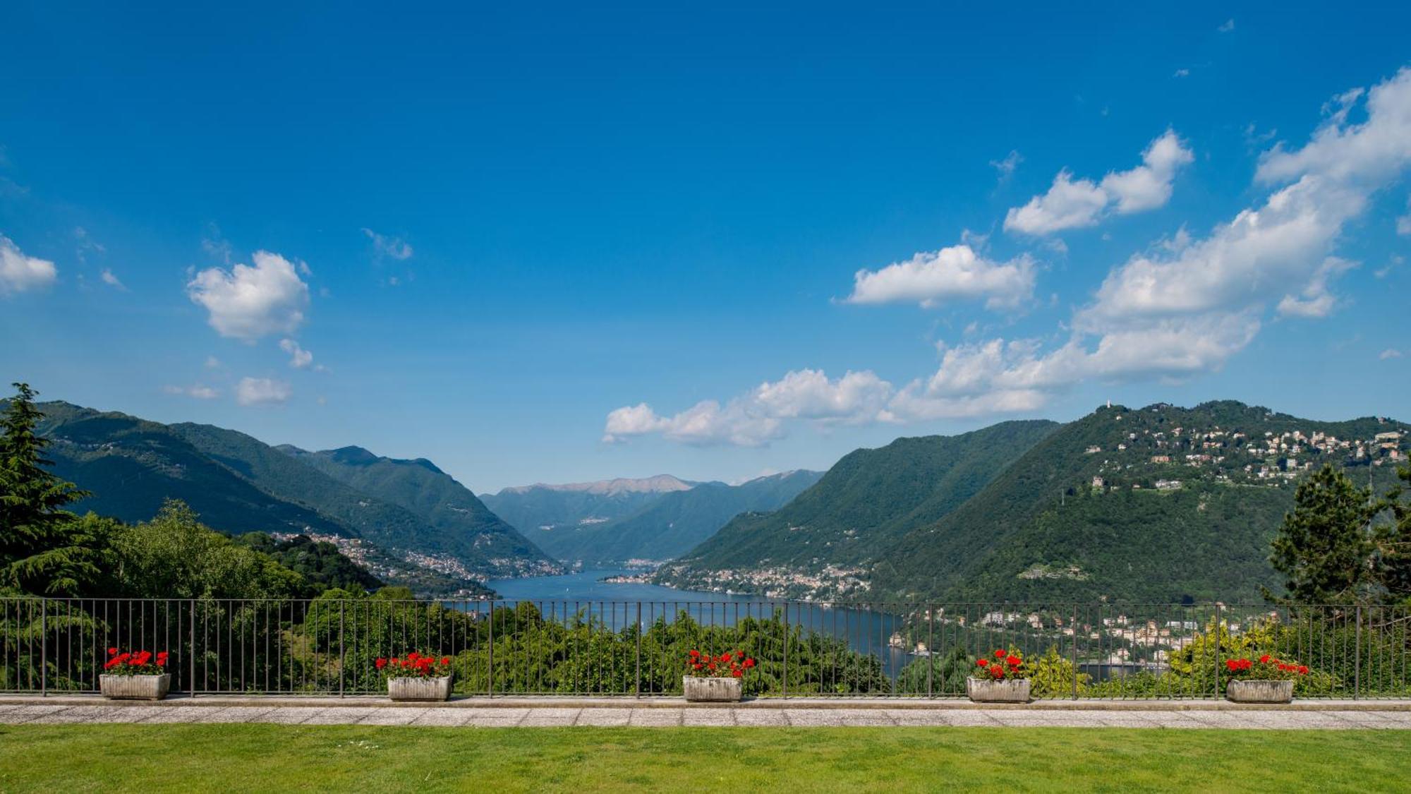 Alex'S Luxury Lake View Apt Pool And Tennis Como Kültér fotó